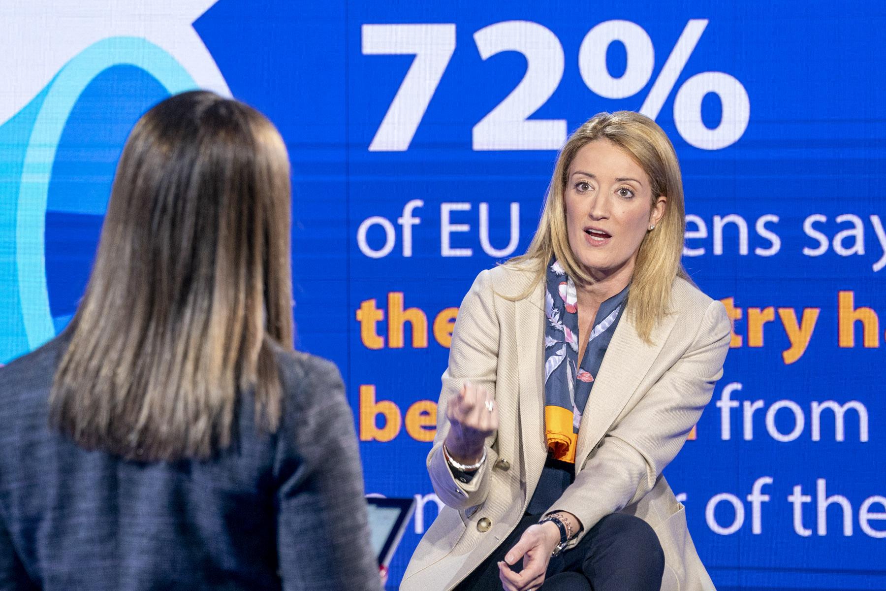 20220209PHT22913 original