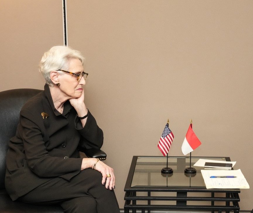 Llamada del subsecretario de Estado Sherman con el secretario general del Ministerio holandés de Asuntos Exteriores, Huijts